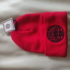 'Longhouse' Indigenous design by Jason Peters, Salish Toque